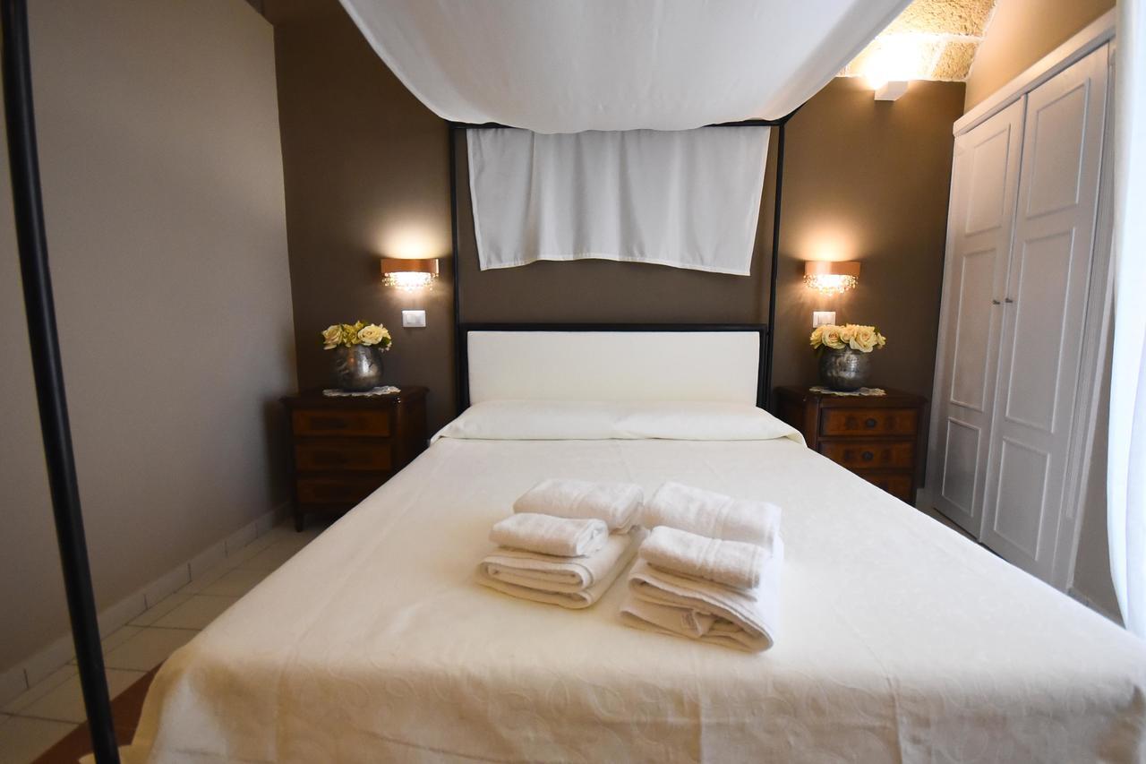 B&B Laura - Luxury Rooms Gallipoli Buitenkant foto